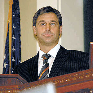 148c392e74a97abb-graham1