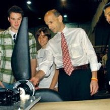 22b3783c2435ea16-WINDBLADE