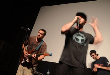 67ad943ecd7f38d6-IP-350x239