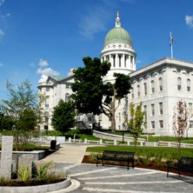 67cda5ab09126867-acapitalandgarden